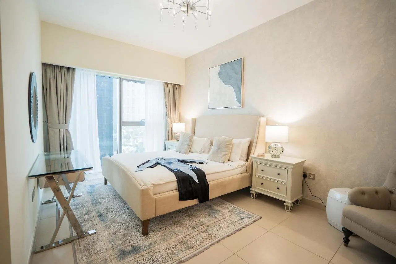 Nasma Luxury Stays - Central Park Tower Dubai Daire